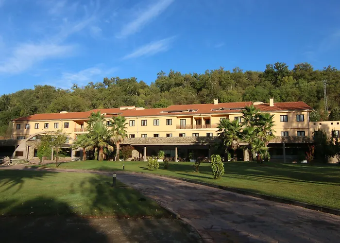 Balneario Valle Del Jerte Üdülőközpont