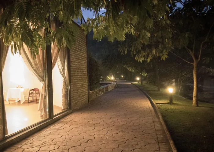 Rezort Balneario Valle Del Jerte Valdastillas