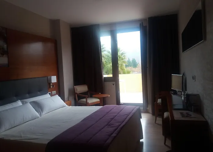 Balneario Valle Del Jerte Üdülőközpont